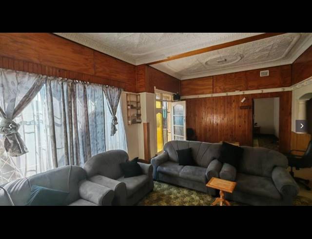 3 BEDROOM HOUSE FOR SALE IN SPRINGS CENTRAL